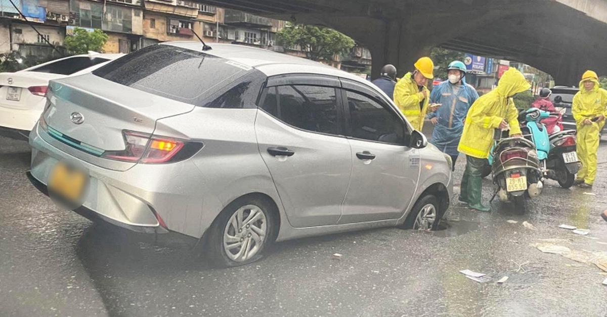 Ô tô tụt bánh trên đường Khuất Duy Tiến (Hà Nội): Đã rõ nguyên nhân