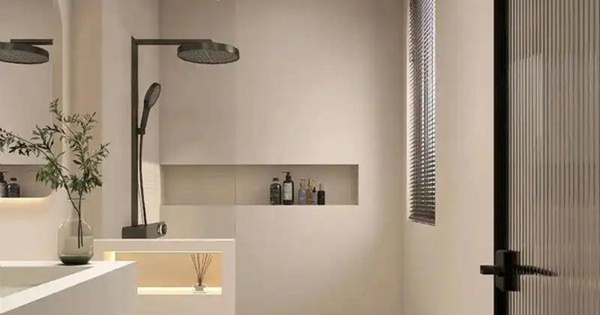 Càng ngày càng nhiều gia đình bỏ vách tắm kính: 5 giải pháp thay thế giúp phòng tắm gọn hơn, đỡ phải lau dọn mỗi ngày
