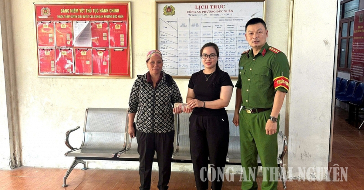 Công an kiểm tra giao dịch chuyển khoản hơn 28 triệu đồng của chị Ma Thị Sen