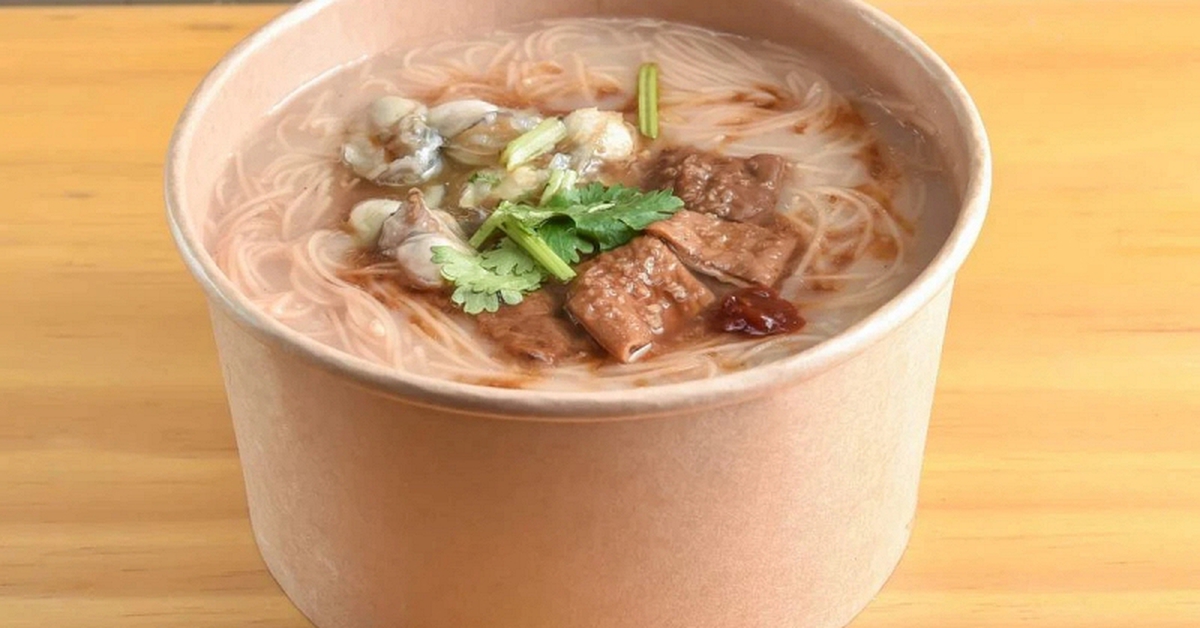 Một thói quen cực phổ biến khi ăn đồ mang về: tưởng tiện mà lại khiến vi nhựa "đi thẳng vào bụng"