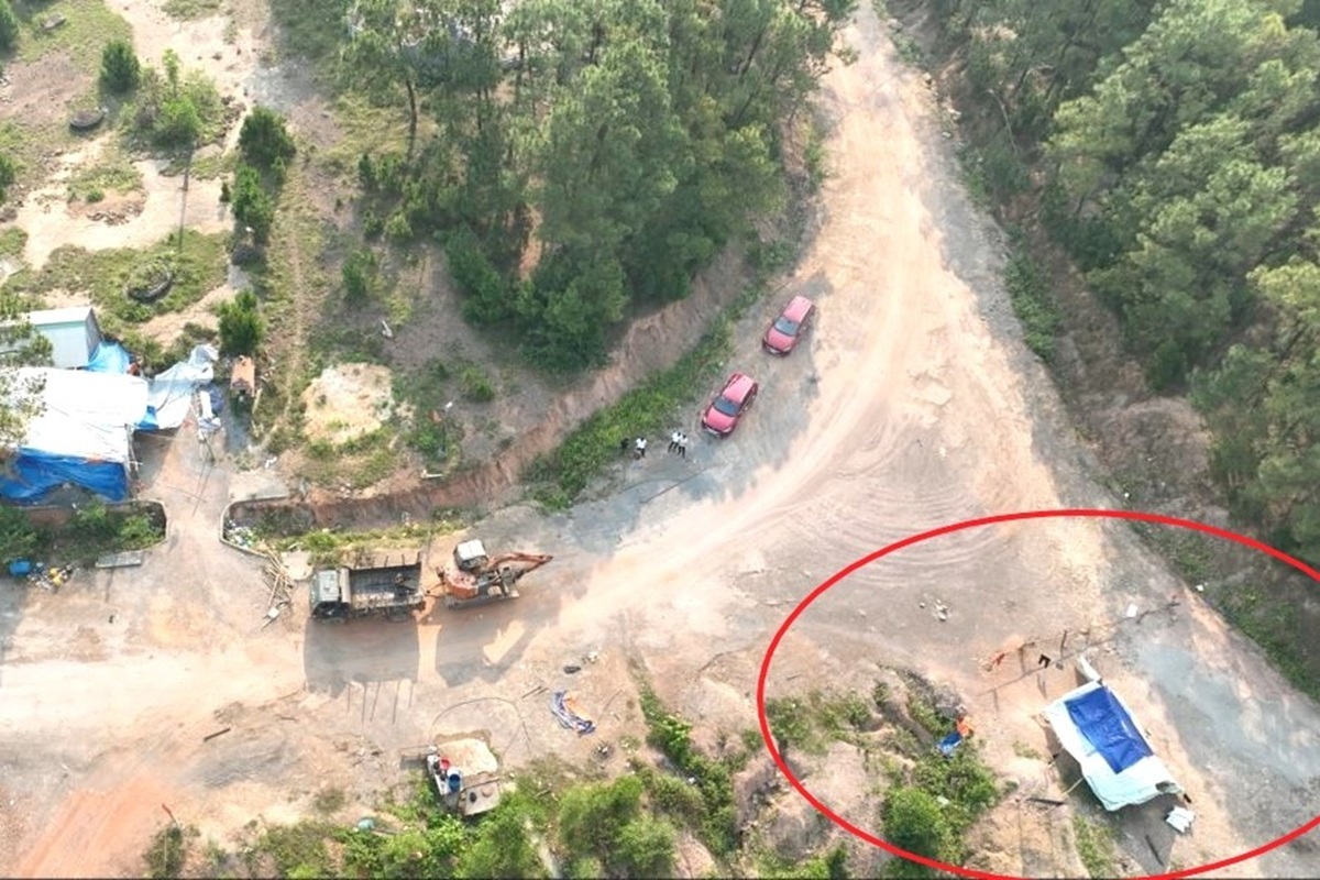 Công an Nghệ An kiên quyết xử lý rào chắn trái phép tại Tân Châu