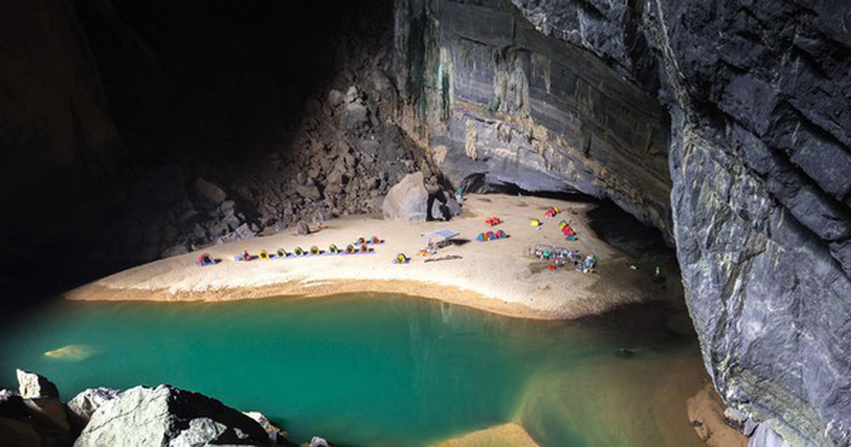 Phát hiện 5 rìu đá 8.000 năm tuổi bên trong hang động ở Phong Nha - Kẻ Bàng