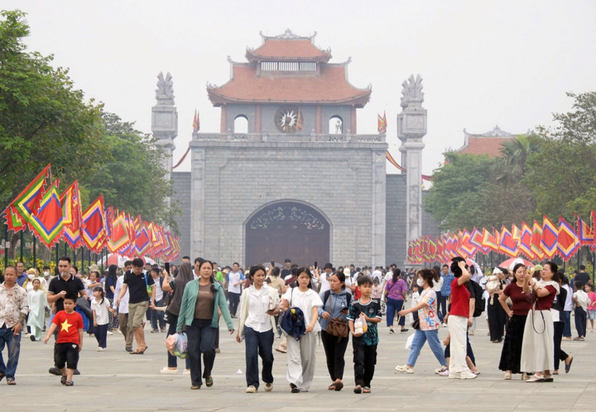 Dự báo thời tiết Giỗ Tổ Hùng Vương: Phú Thọ trưa chiều trời nắng, cao nhất 31°C