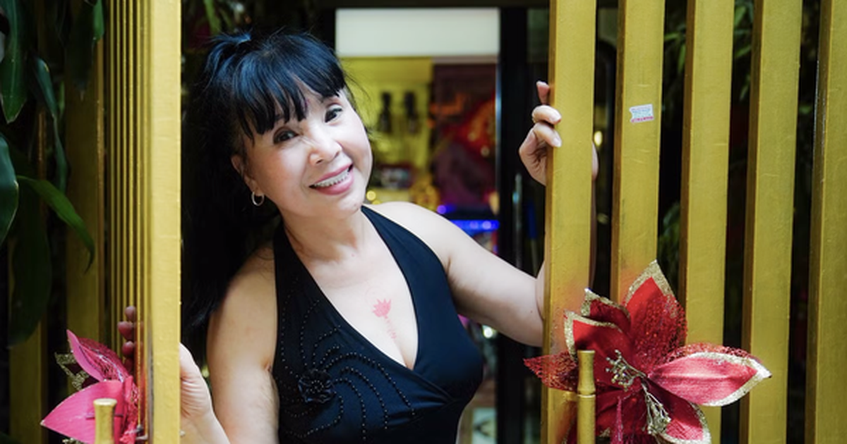 "Em bé Hà Nội" – NSND Lan Hương và cuộc sống bên trong nhà phố 50m2