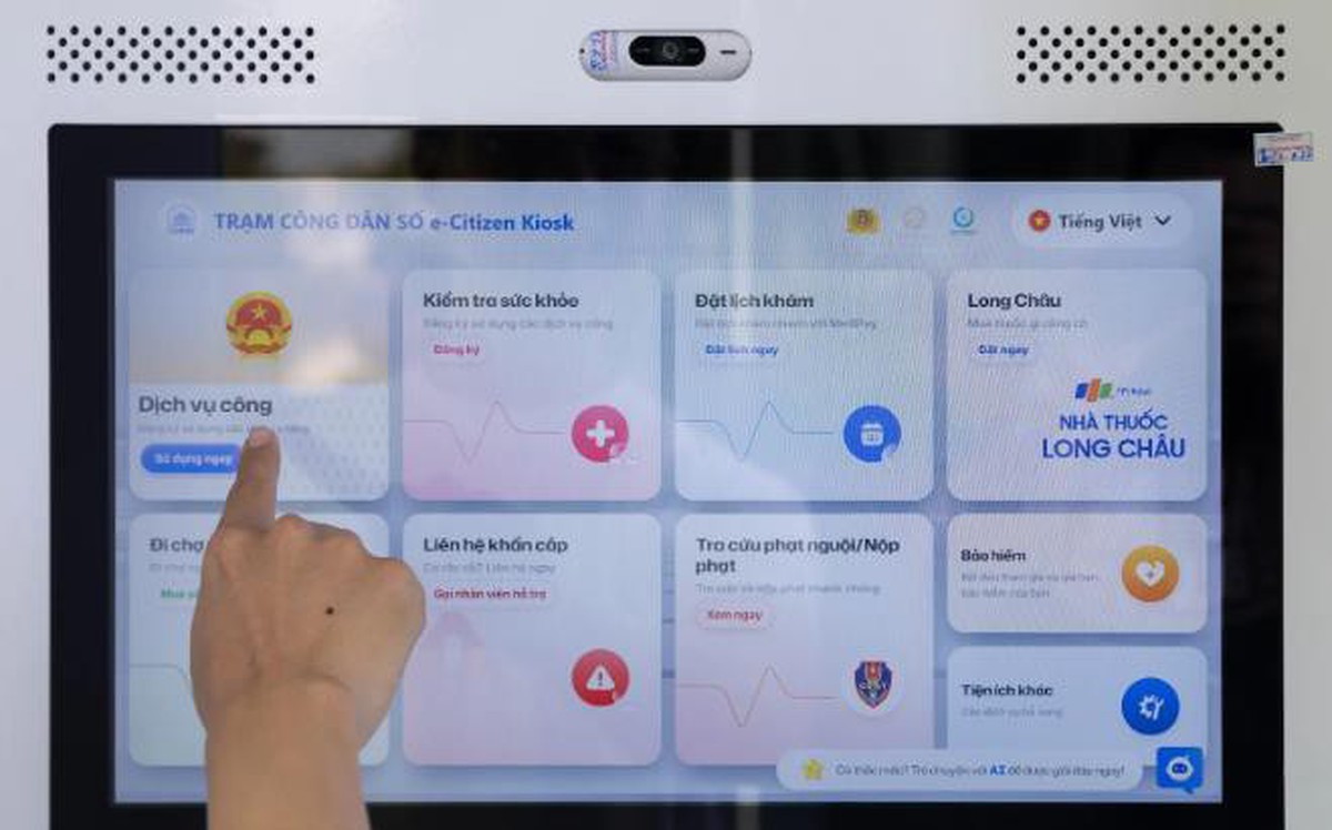 Sử dụng dịch vụ y tế thuận tiện tại Trạm Công dân số nhờ định danh điện tử
