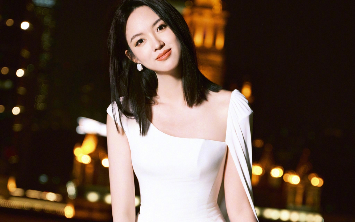 Nàng hậu trốn đại gia 10.800 tỷ sang Thái cưới nhân viên quèn công ty chứng khoán, giờ có cuộc sống không thể tin nổi