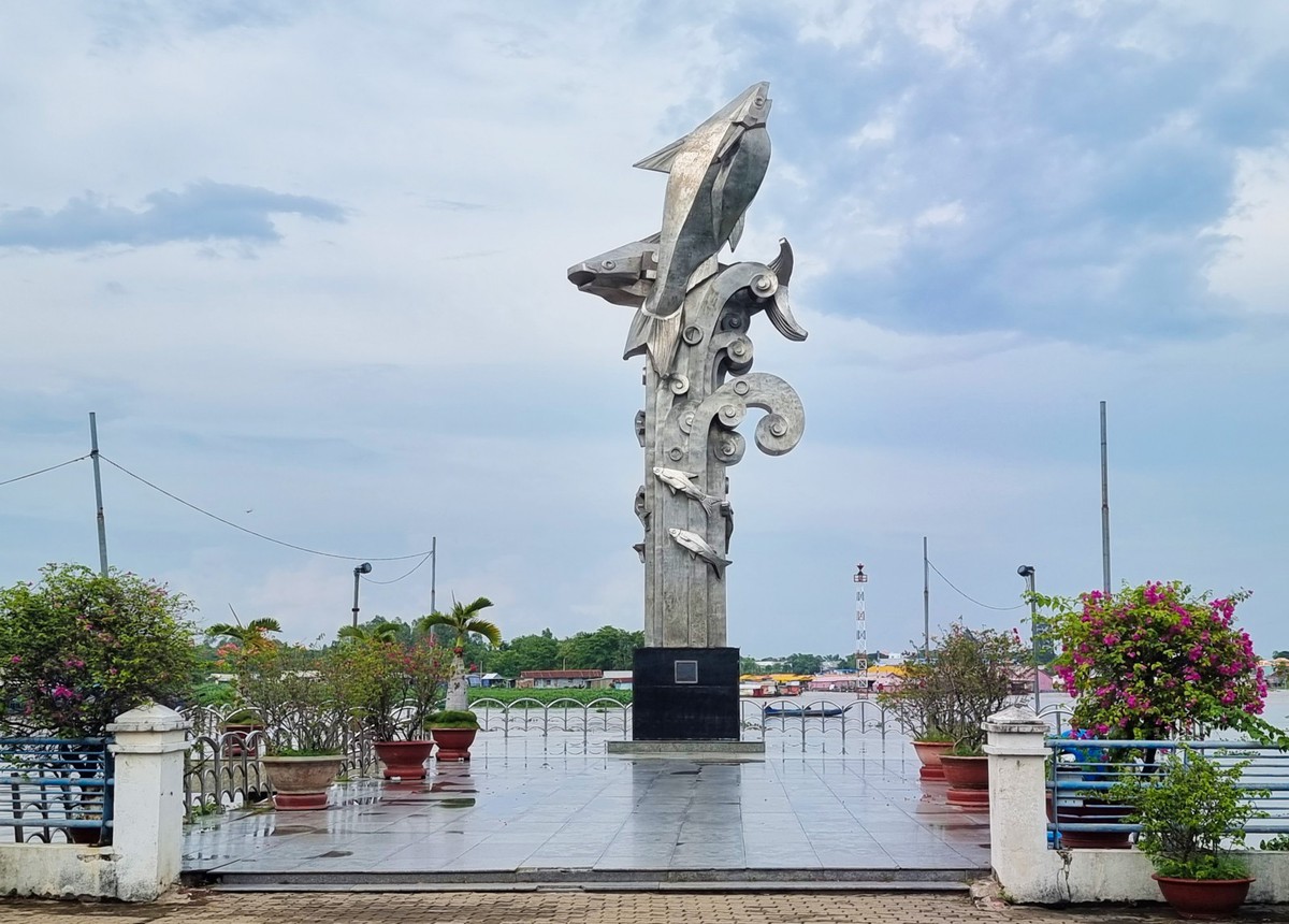 Những điểm đến thú vị trải dài khắp Việt Nam: Khi cá, tôm, hoa trở thành “thương hiệu địa phương” vừa lạ mắt vừa hút khách