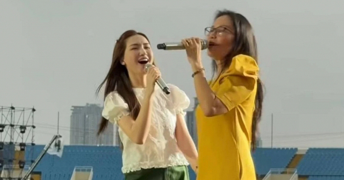 Tranh cãi phản ứng của Hòa Minzy