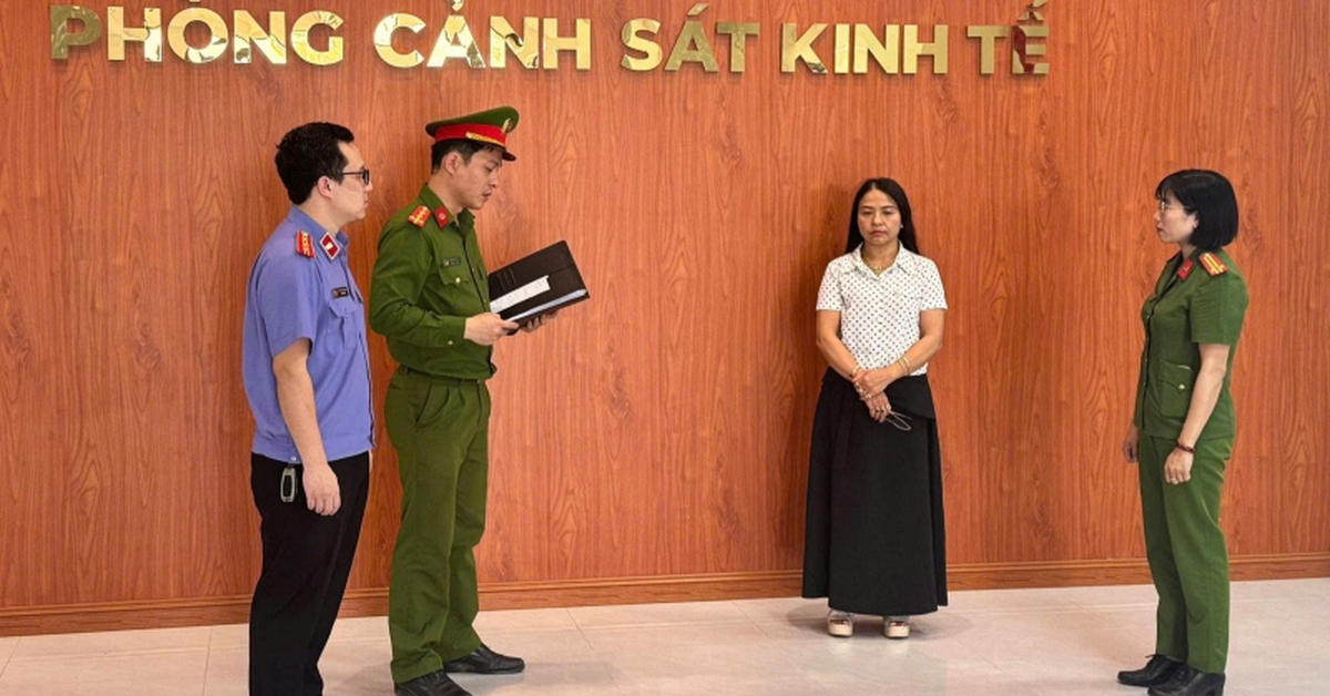 Ra quyết định bắt tạm giam kế toán Nguyễn Thị Hà sinh năm 1975