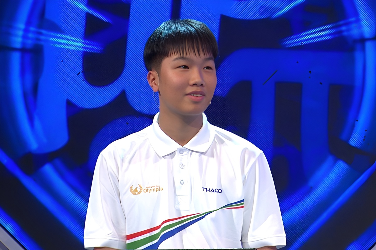 Chân dung nam sinh vừa mang cầu truyền hình Chung kết năm Đường Lên Đỉnh Olympia lần đầu tiên trong lịch sử về Phú Thọ