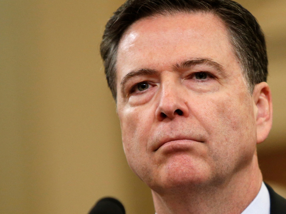 Cựu giám đốc FBI Comey bị truy tố vì đe dọa Tổng thống Trump