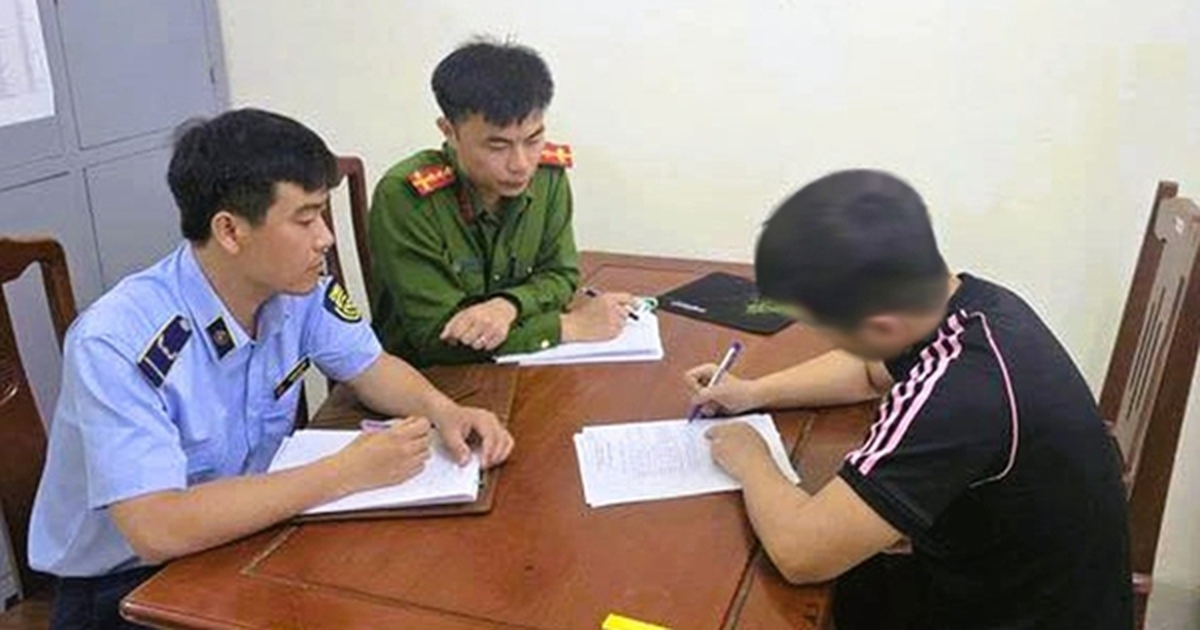 Du khách bị "chặt chém" 200.000 đồng/lượt gửi ô tô ở Sầm Sơn