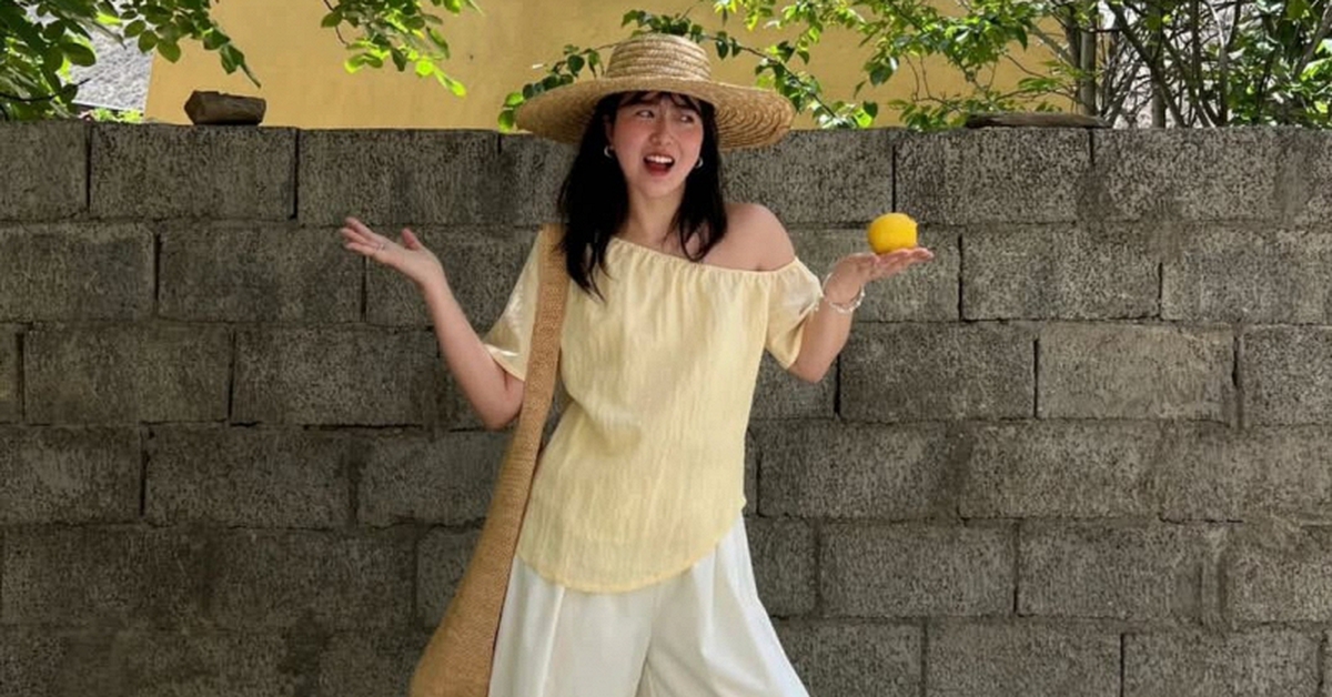 Hơn 30 tuổi, mạnh dạn xưng "chị - em" với nhân viên quán cà phê, nhưng khi được hỏi lại vẫn: "Dạ vâng ạ"