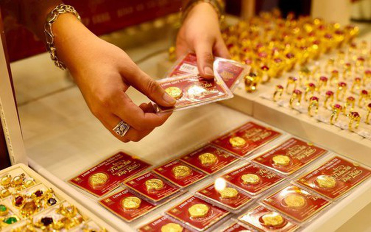 Giá vàng SJC, vàng nhẫn sáng ngày 3/4