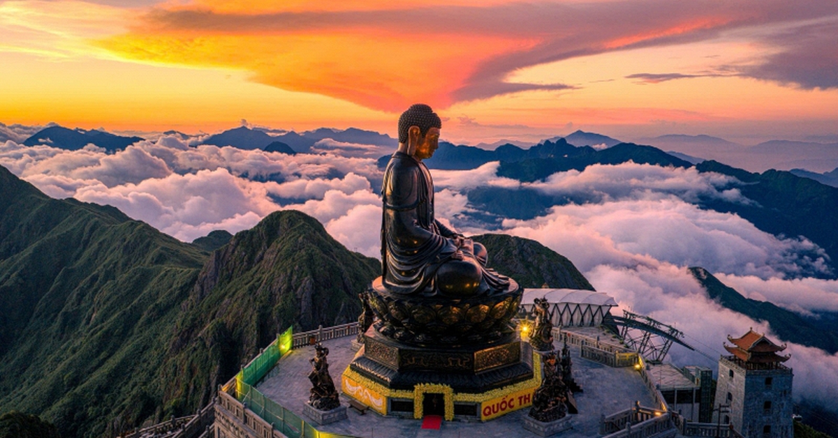 Đại tượng 50 tấn đồng nguyên khối do người Việt dựng lên giữa đỉnh núi băng giá, chính thức xác lập kỷ lục kỳ vĩ nhất châu Á