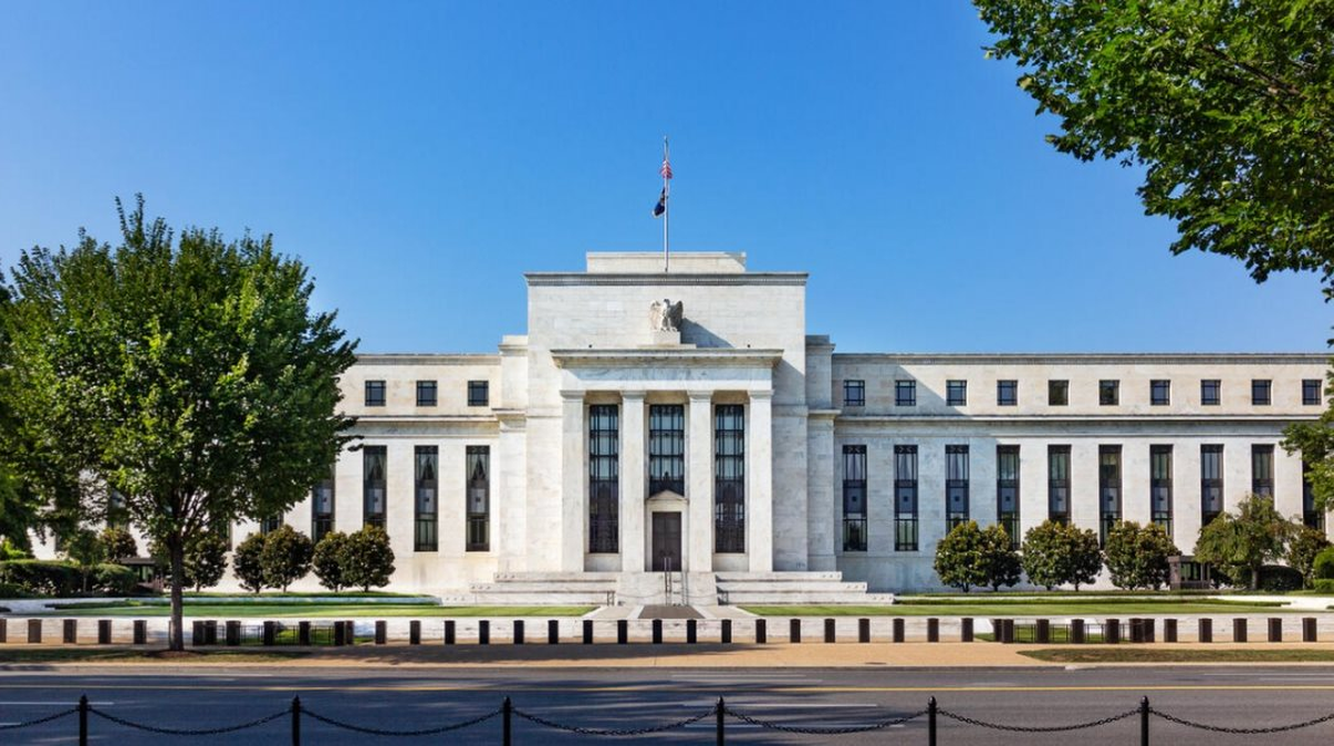 IMF dự báo không ngờ về số đợt Fed cắt giảm lãi suất năm nay