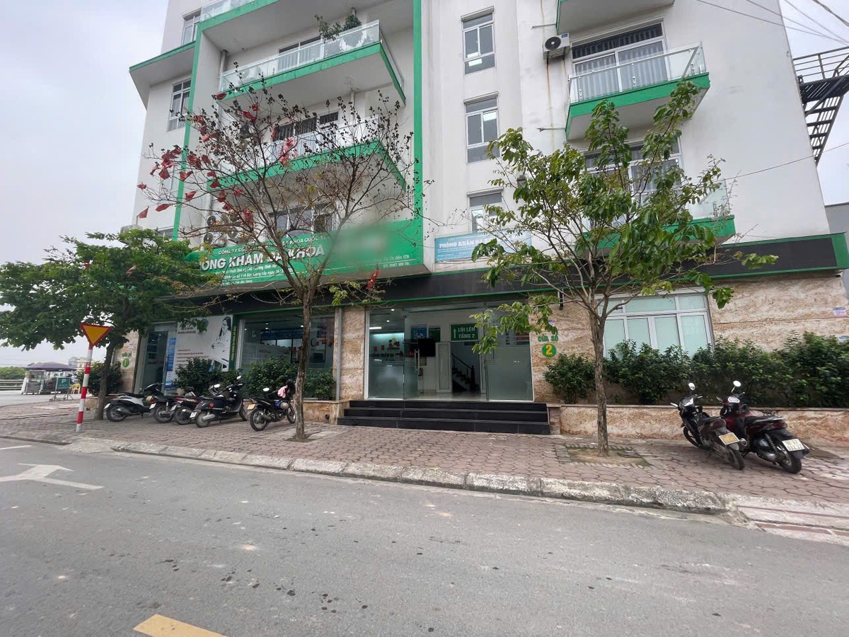 Khởi tố, cấm đi khỏi nơi cư trú 5 bác sĩ, nhân viên phòng khám đa khoa ở Bắc Ninh