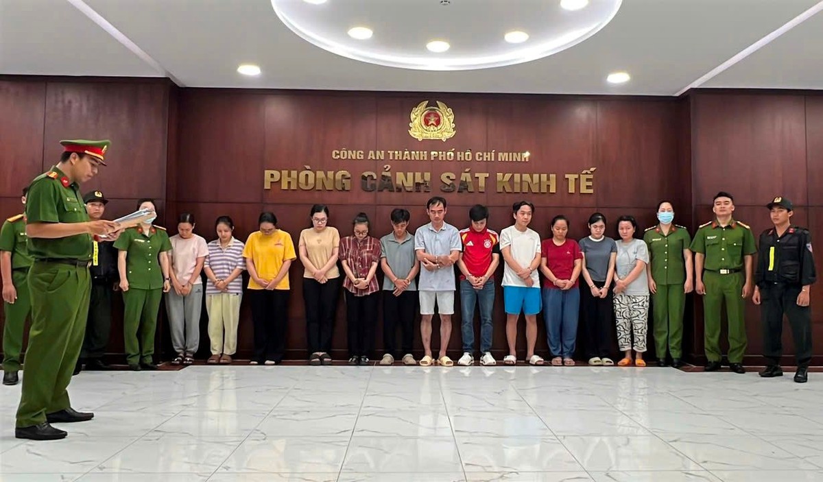 28 tài khoản ngân hàng xuất hiện trong đường dây mua bán trái phép hoá đơn hơn 3.800 tỷ đồng