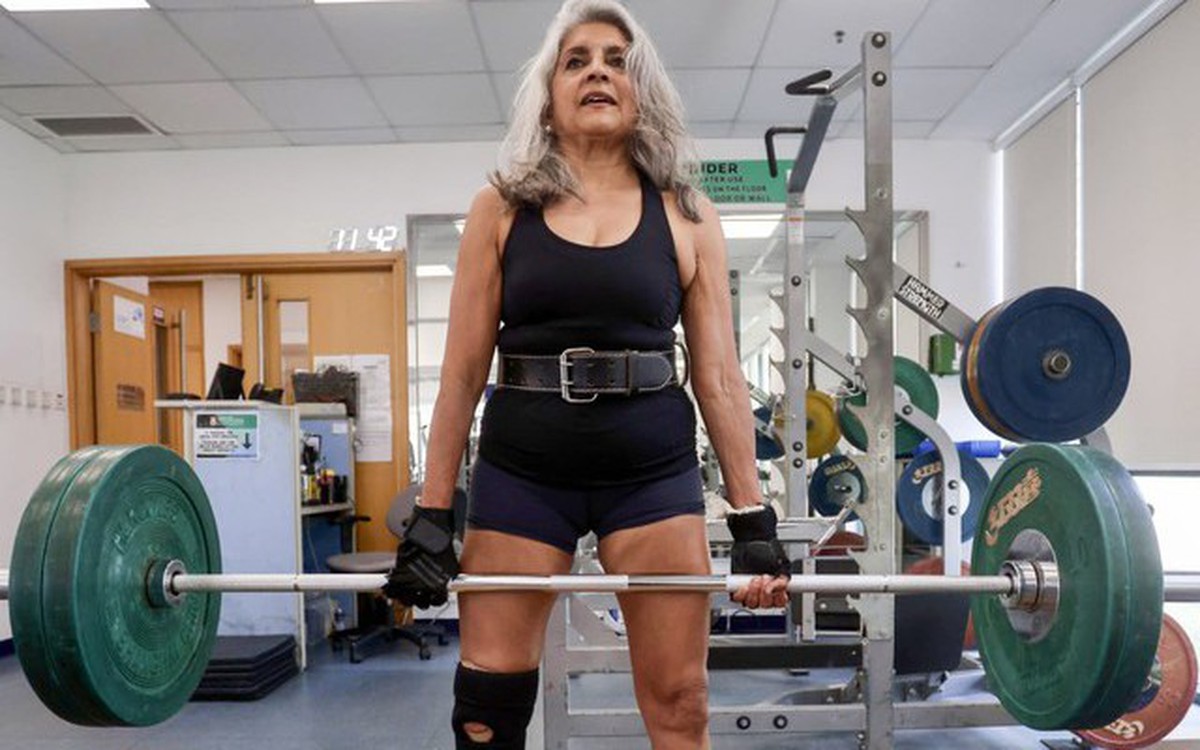 70 tuổi trở thành vận động viên cử tạ: Hành trình không chịu "giảm tốc" của một giáo viên về hưu