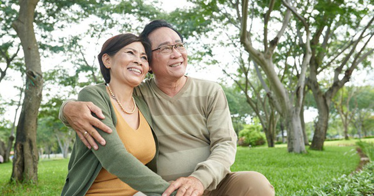 Về hưu, có trong tay 1 căn nhà, 1 mảnh đất và 1,2 tỷ tiền tiết kiệm nhưng vợ chồng vẫn tranh cãi về chuyện: Nên sống ở đâu?