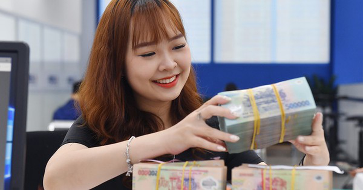 Ngân hàng đầu tiên tăng lãi suất tiết kiệm trên toàn hệ thống trong tháng 4/2026