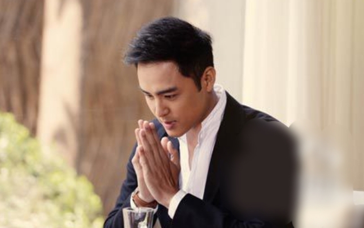 Sao nam “quốc dân” lại phải xin lỗi