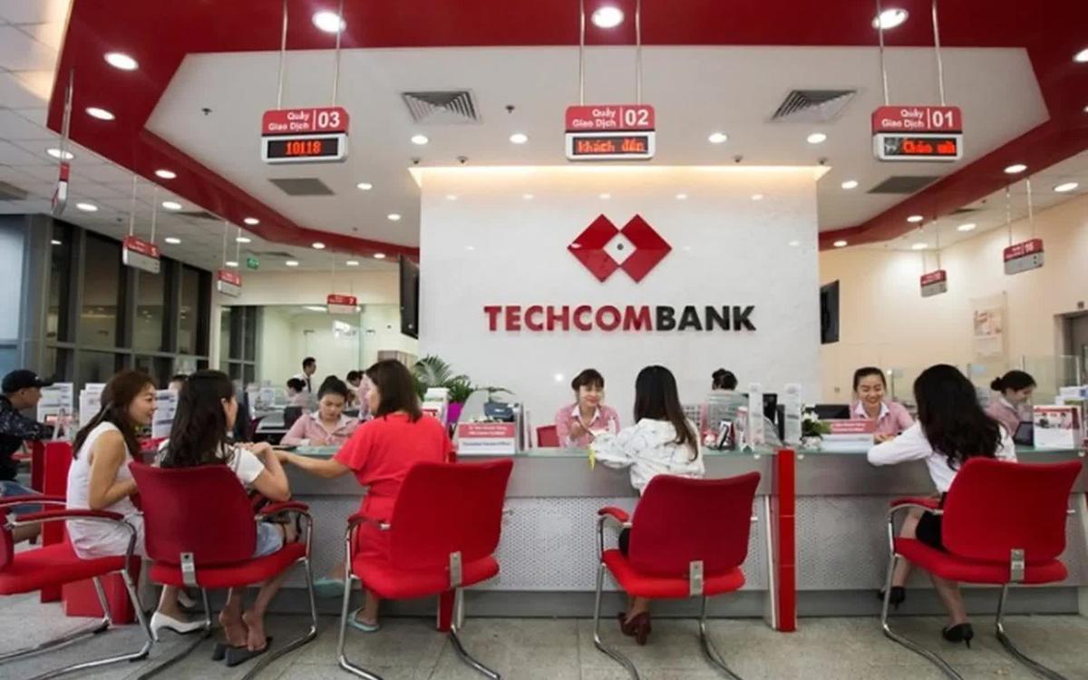 Techcombank công bố tài liệu ĐHĐCĐ năm 2026: Hai kịch bản lợi nhuận, định hướng trở thành ngân hàng đầu tiên ứng dụng AI toàn diện