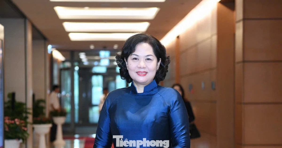 Thống đốc Ngân hàng Nguyễn Thị Hồng làm Phó Chủ tịch Quốc hội