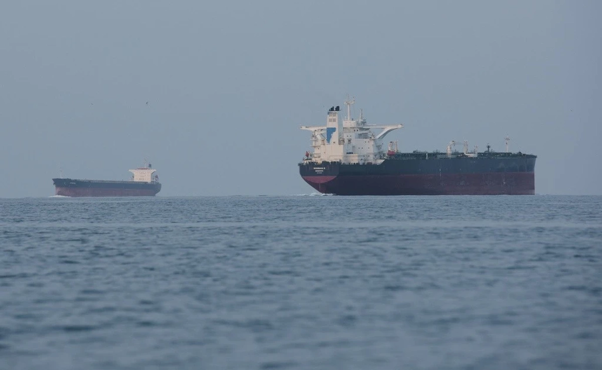 Iran gặp khó trong vòng phong tỏa của Mỹ