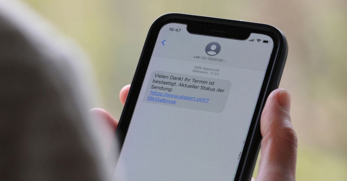 Người phụ nữ nhận được email kỳ lạ lúc 1 giờ 37 sáng với nội dung khiến cô ngay lập tức hoảng loạn