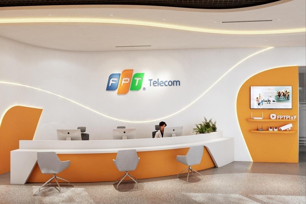 Thế "tiến thoái lưỡng nan" của FPT Telecom