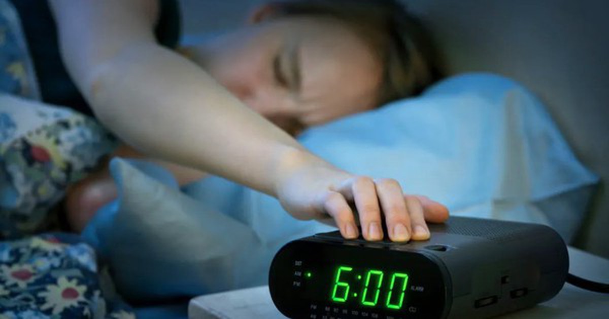 Lời khuyên cho những ai đặt báo thức lúc 6h sáng