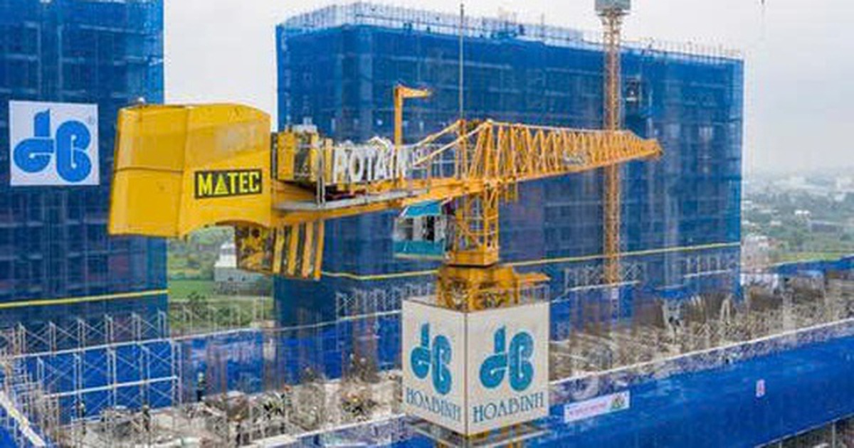 Dẫn đầu danh sách chậm đóng bảo hiểm TP.HCM, Xây dựng Hòa Bình đang làm ăn ra sao?