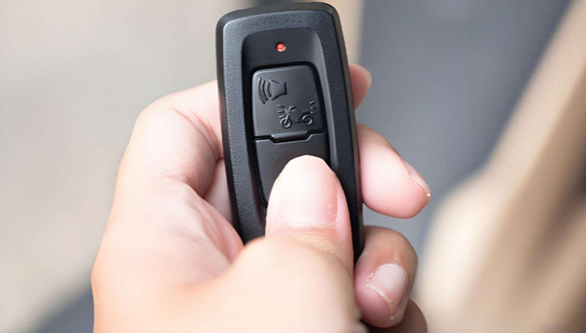 Lời khuyên cho những người đang đi xe máy có sử dụng khóa smartkey