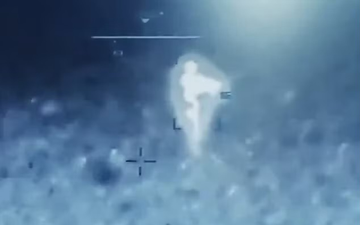 Bí ẩn UFO và cuộc đấu trí căng thẳng liên quan tới Quốc hội Mỹ