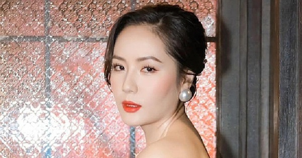 Nữ ca sĩ xinh đẹp bức xúc tuyên bố thẳng: "Đừng nghĩ tôi như trong tranh, không có"