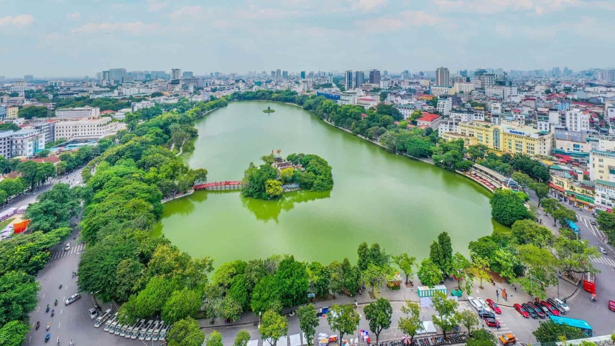 Bán thứ không thể thiếu cho hàng triệu người dân Hà Nội, một công ty thu về 60.000 tỷ đồng