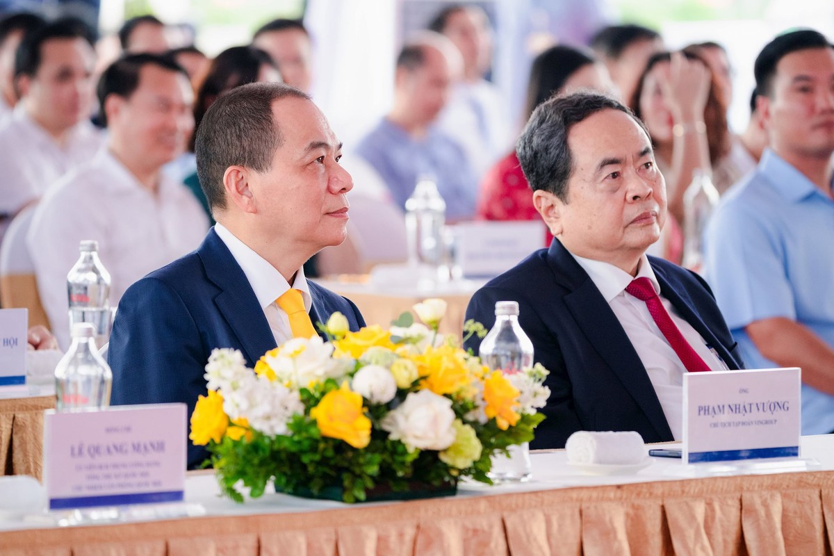 Tập đoàn của tỷ phú Phạm Nhật Vượng vừa khởi công dự án 6 tỷ USD tại HN, sử dụng UAV làm việc quan trọng