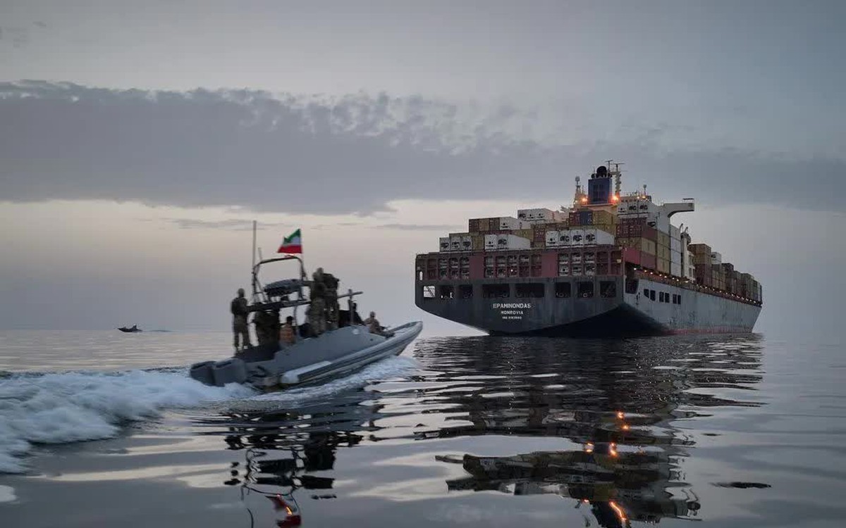 3 kịch bản rủi ro từ gián đoạn eo biển Hormuz