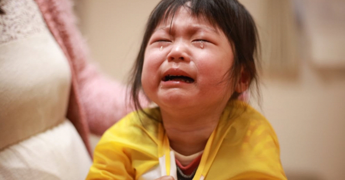 Cha mẹ mắng con là "bình thường", nhưng buột miệng nói ra những câu sau thì lại là CHUYỆN LỚN!