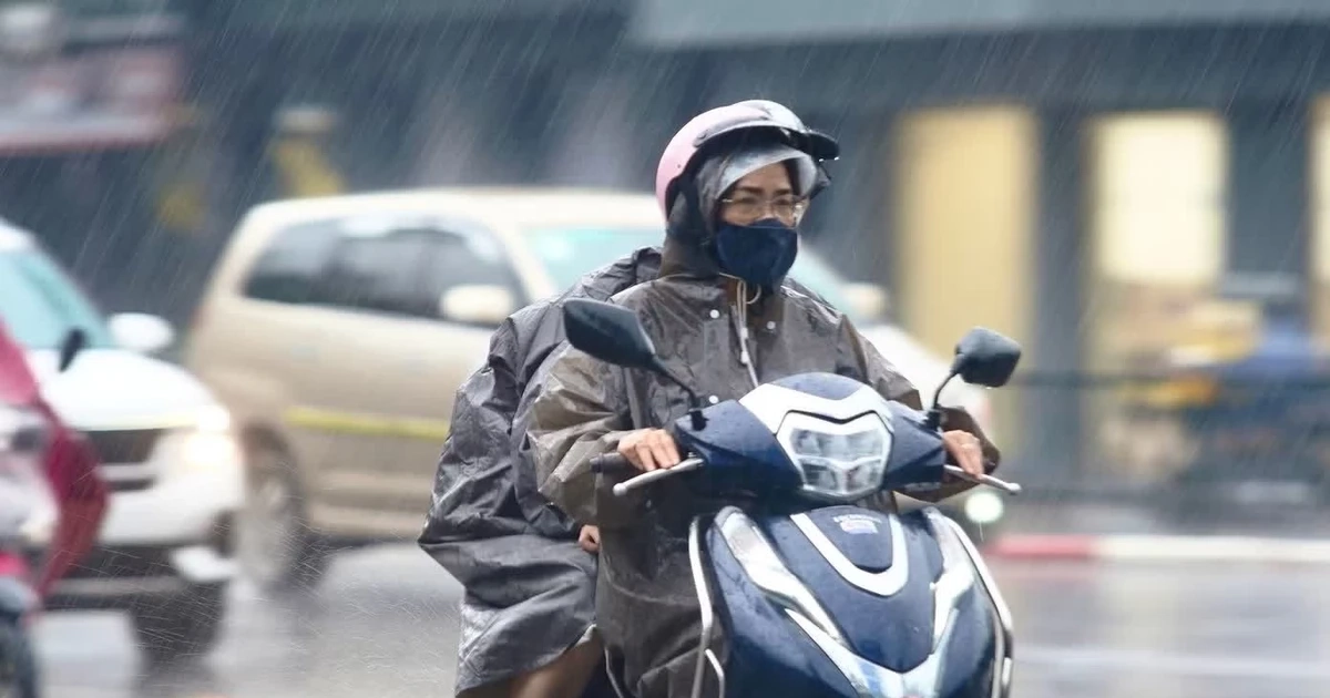 Miền Bắc mưa lớn đỉnh điểm