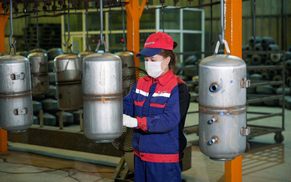 Giám đốc Khối sản xuất Sơn Hà: "OEM bình nước nóng không còn là cuộc chơi về giá"