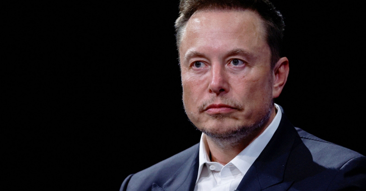 Elon Musk: Con người nên học đại học trong 20 năm tới