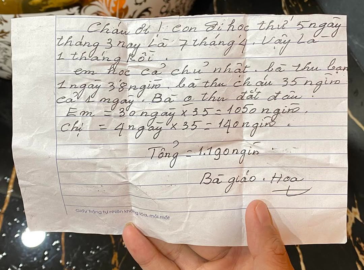 Bảng thông báo nộp học phí nhận "nghìn like" của bà giáo già: Biết ơn vì đời còn nhiều điều tử tế