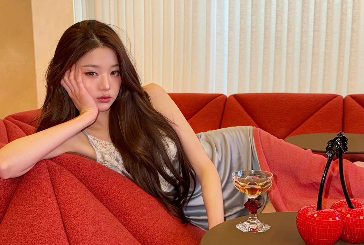 Bức hình thấy rõ độ giàu có của "công chúa Kpop": Nhà trong "thủ phủ" của giới thượng lưu, đến sofa cũng "đắt cắt cổ"