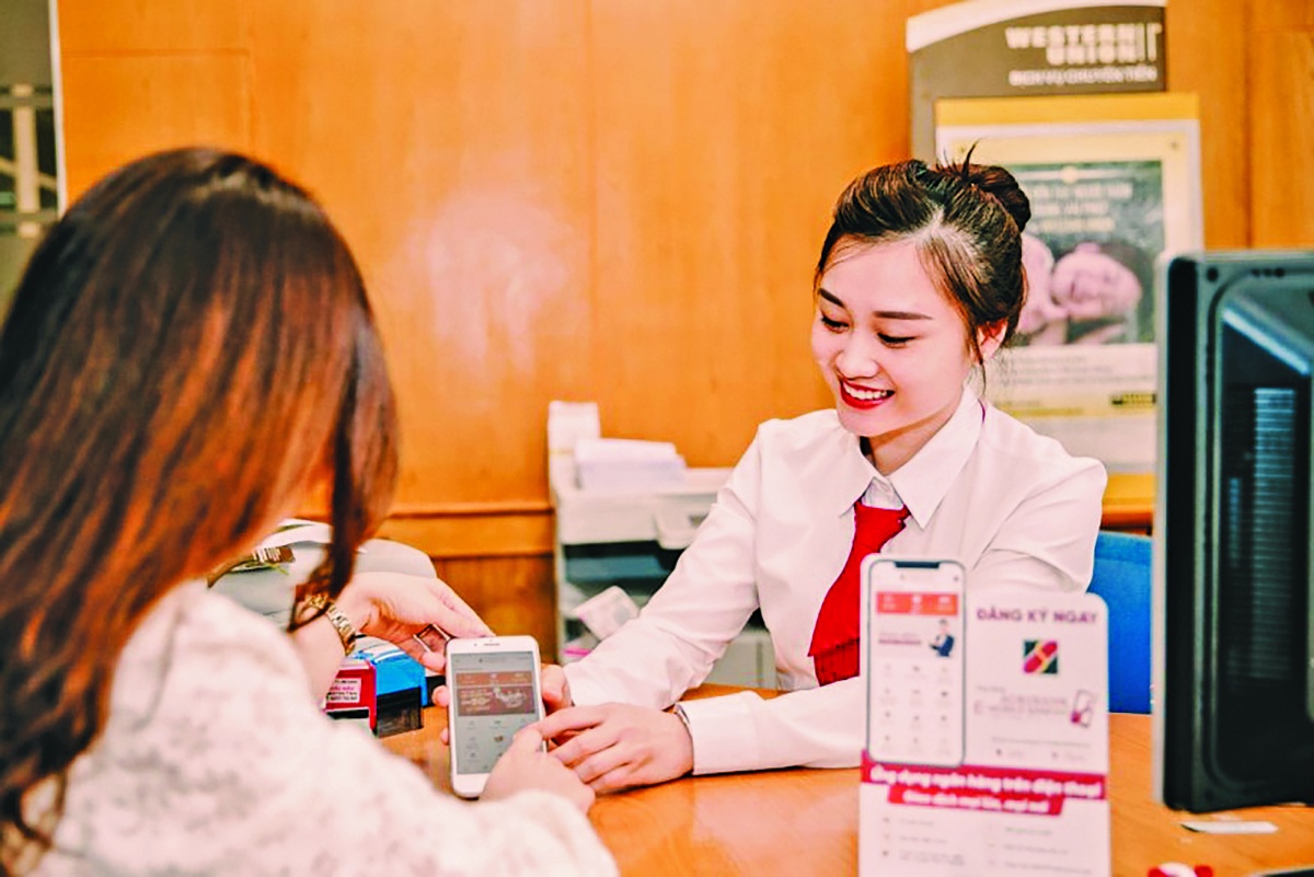 Thẻ tín dụng và câu chuyện kiểm soát chi tiêu