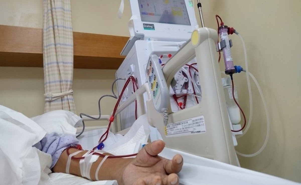 Thanh niên 25 tuổi suy thận cấp vì quên uống nước: Bác sĩ BV Bạch Mai cảnh báo
