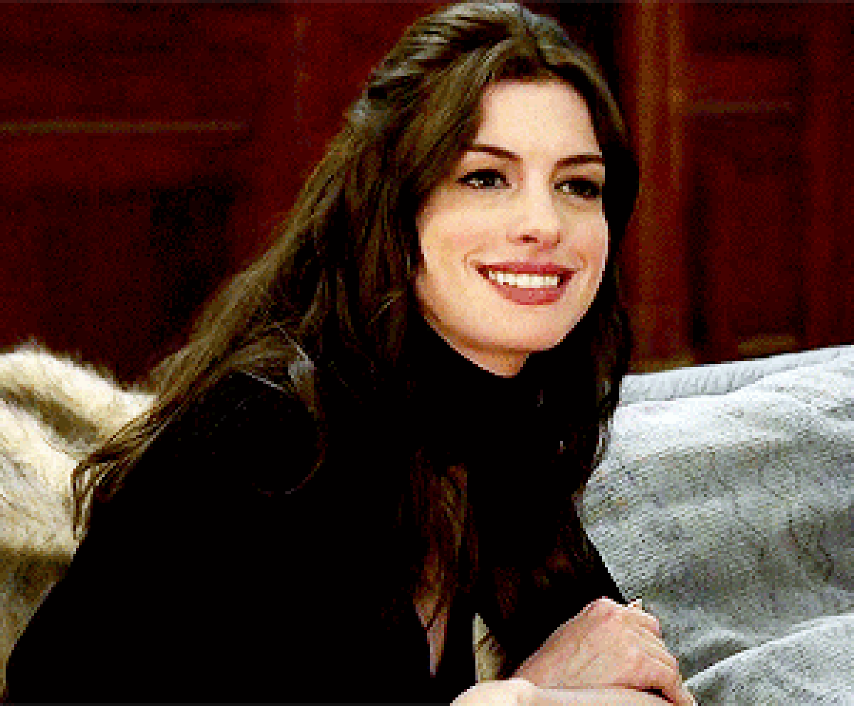 Bí mật ít ai biết của "người phụ nữ đẹp nhất thế giới" Anne Hathaway