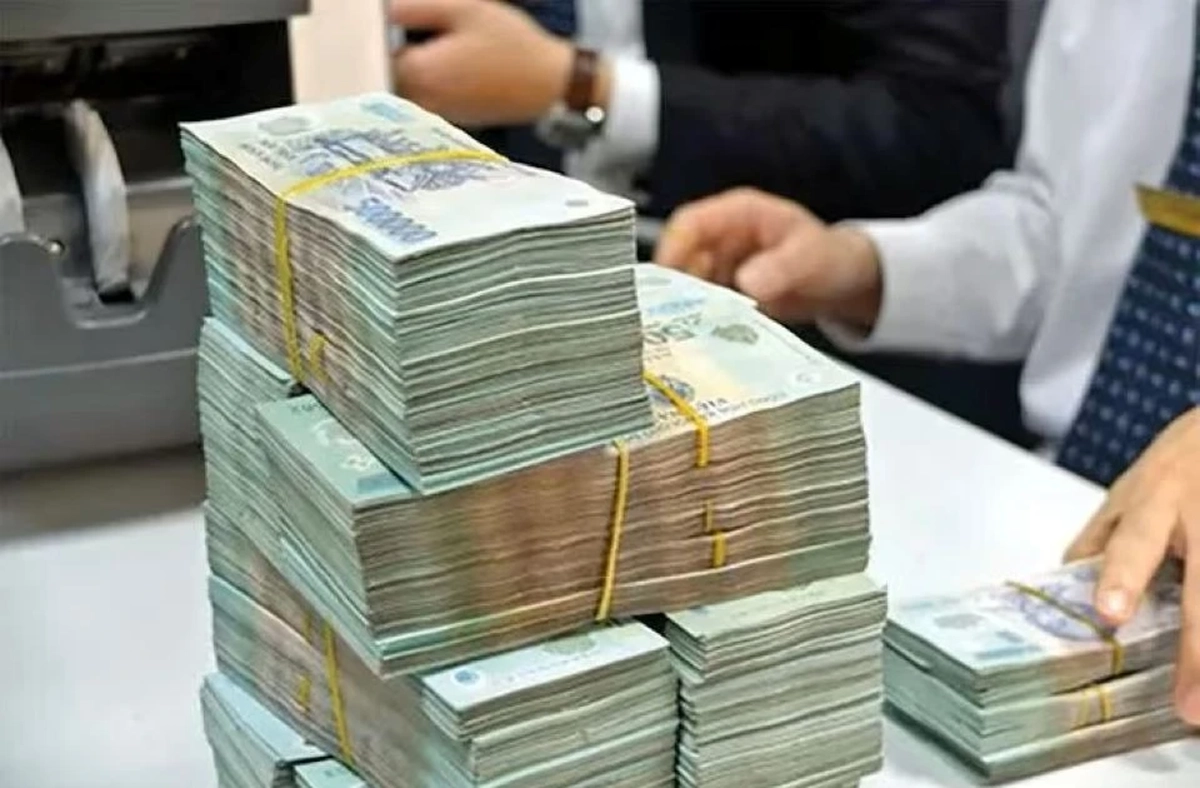 Lo ngại lãi suất huy động neo cao