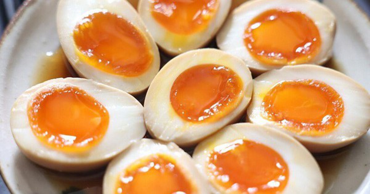 Người đàn ông 35 tuổi ăn 50 quả trứng lòng đào trong nửa tháng để kiểm soát cân nặng: Bác sĩ cảnh báo!